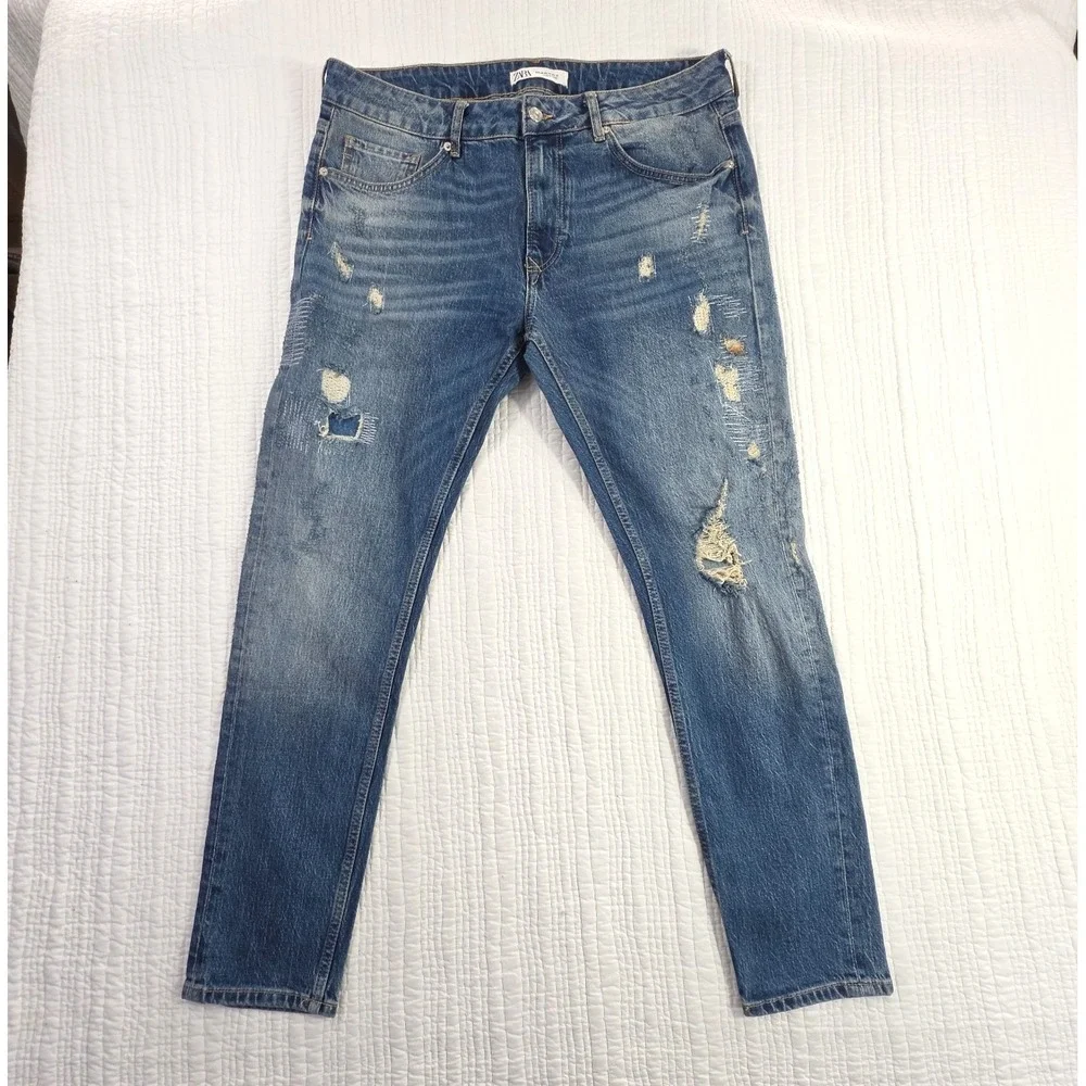 Zara Jeans Men's 36x30 Med Wash Destroyed Patched Tapered Leg Stretch Denim